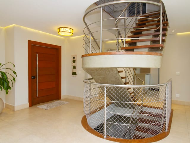 Casa com 470m² 4 quartos e 6 banheiros, à venda, no bairro Campo Belo em São Paulo