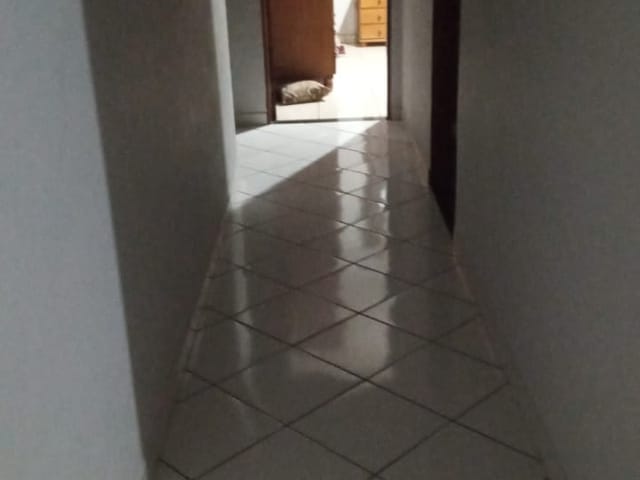 Casa com 250m² 4 quartos e 2 banheiros, à venda, no bairro Parque Aeroporto em Taubaté