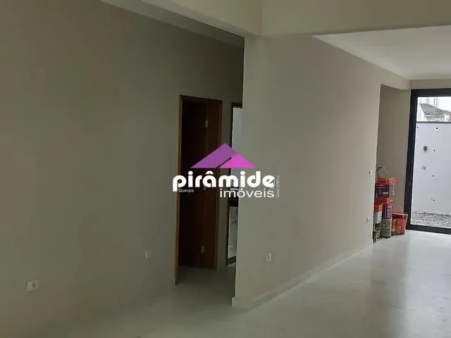Casa com 175m² 3 quartos e 2 banheiros, à venda, no bairro Residencial Parque dos Sinos em Jacareí