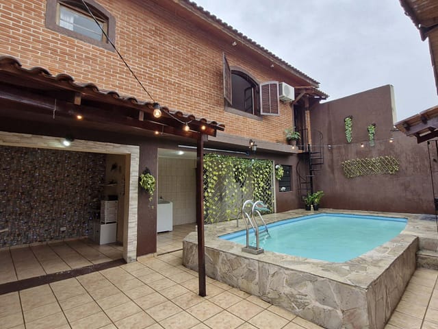 Foto do Casa - Casa para venda em Jardim do Colégio (Zona Norte) com 3 quartos, sendo 1 suíte , 240m² | Lares e Andares Imóveis