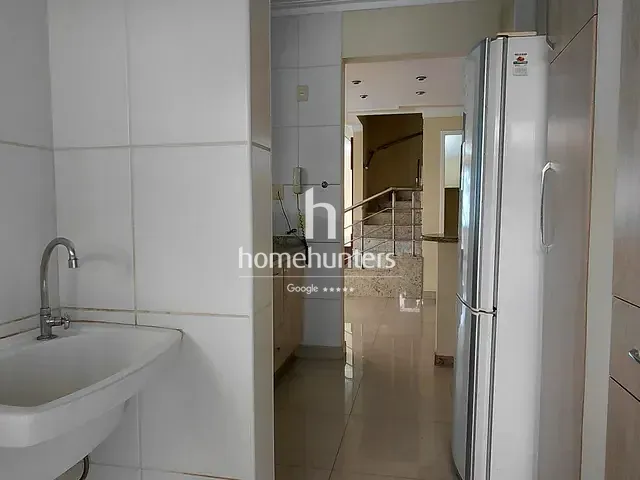 Casa 3 quartos e 4 banheiros, para alugar, no bairro Loteamento Residencial Vila Bella em Campinas