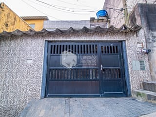 Foto do Casa-Casa tipo para venda em Vila Dalva com 4 quartos, 120m²