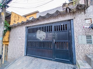 Foto do Casa-Casa tipo para venda em Vila Dalva com 4 quartos, 120m²