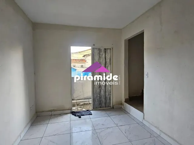 Casa com 65m² 2 quartos e 2 banheiros, para alugar, no bairro Vila Maria em São José Dos Campos