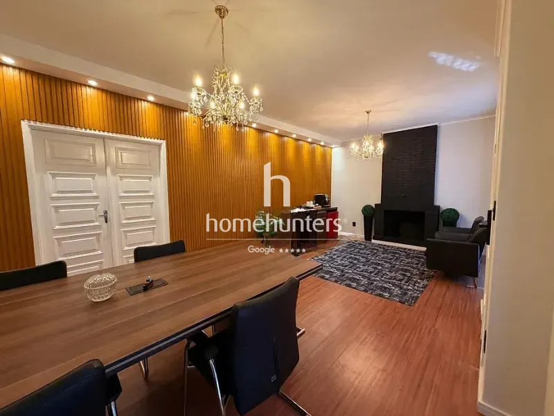 Casa, 3 quartos, 212 m² - Foto 4