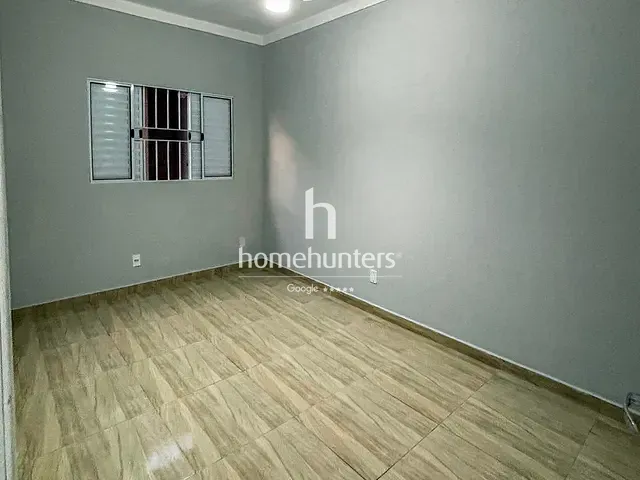 Casa com 200m² 3 quartos e 3 banheiros, à venda, no bairro Residencial Cittá di Salerno em Campinas