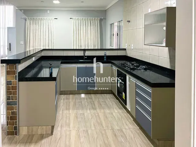 Casa com 200m² 3 quartos e 3 banheiros, à venda, no bairro Residencial Cittá di Salerno em Campinas