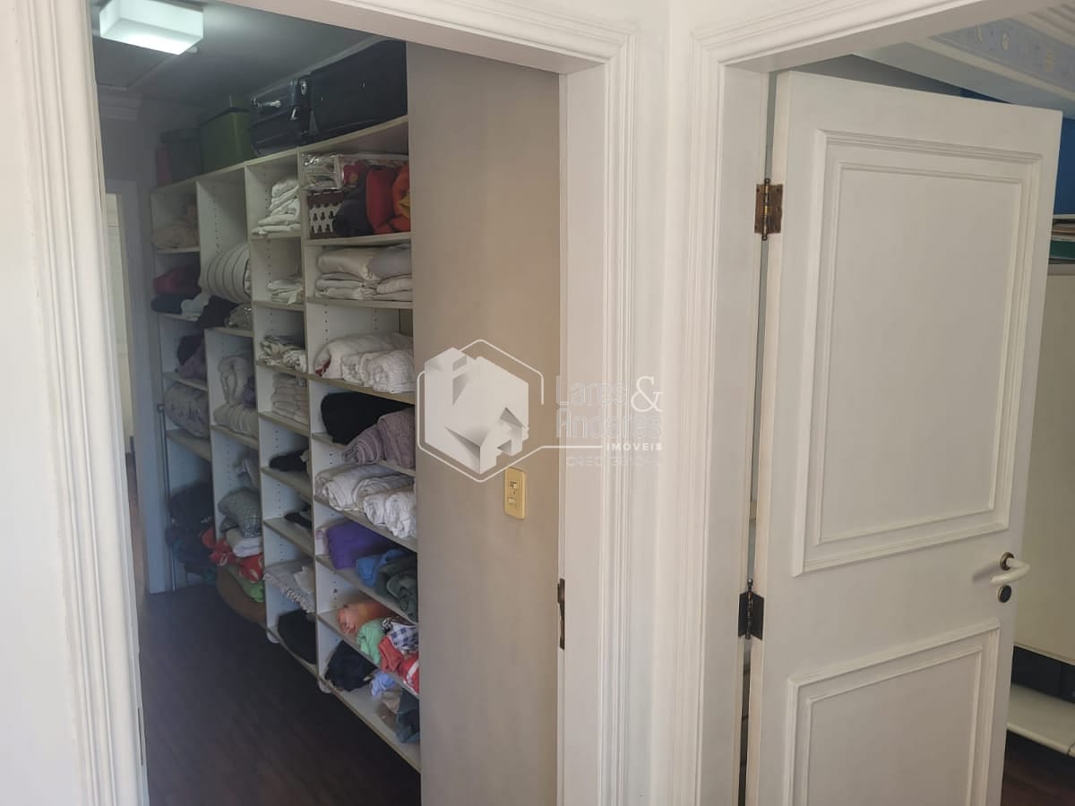 Casa, 3 quartos, 327 m² - Foto 35