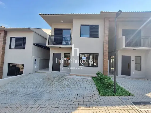 Casa 3 quartos e 2 banheiros, à venda, no bairro Jardim Santa Helena em Valinhos