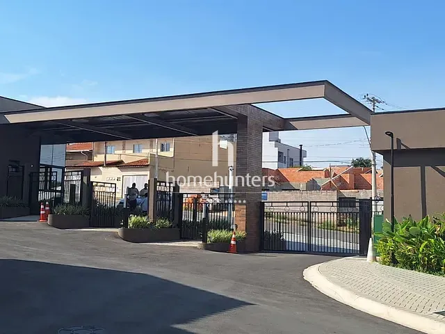 Casa 3 quartos e 2 banheiros, à venda, no bairro Jardim Santa Helena em Valinhos