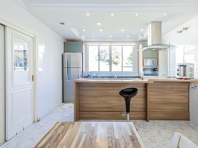 Casa com 455m² 4 quartos e 7 banheiros, à venda, no bairro Alphaville em Santana de Parnaíba