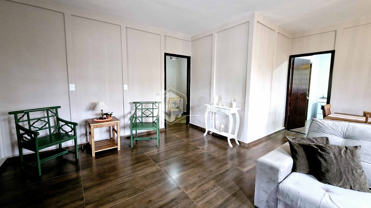 Casa à venda com 3 quartos, 210m² - Foto 13