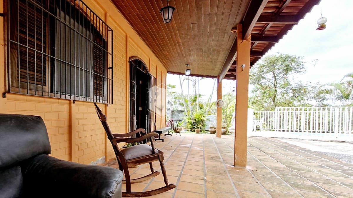 Casa à venda com 3 quartos, 210m² - Foto 30