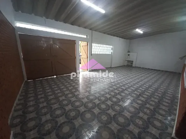 Casa com 253m² 3 quartos e 2 banheiros, à venda, no bairro Jardim Satélite em São José dos Campos