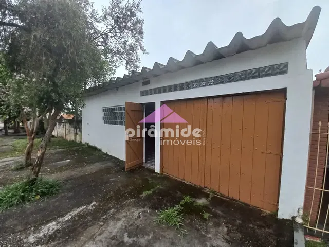 Casa com 253m² 3 quartos e 2 banheiros, à venda, no bairro Jardim Satélite em São José dos Campos