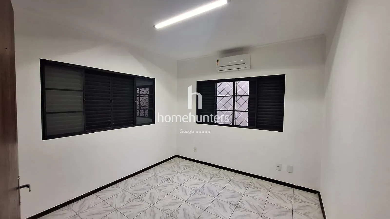 Casa, 1 quarto, 230 m² - Foto 8