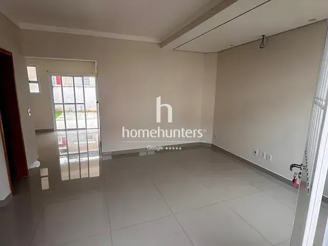 Casa 3 quartos e 2 banheiros, para alugar, no bairro Parque Nova Suíça em Valinhos