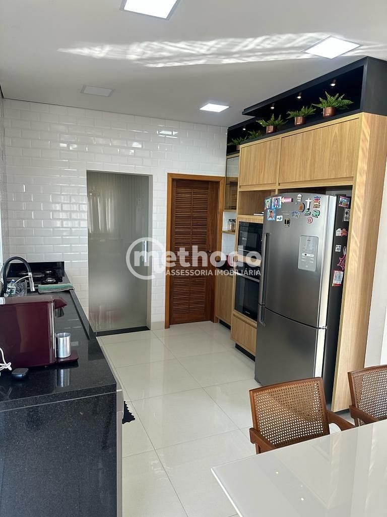 Casa, 3 quartos, 231 m² - Foto 16