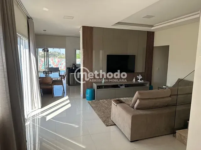 Casa com 304m² 3 quartos e 4 banheiros, à venda, no bairro Jardim Alto da Colina em Valinhos