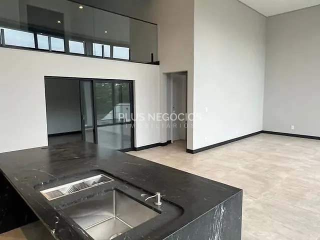Casa com 461m² 3 quartos e 4 banheiros, à venda ou para alugar, no bairro Alphaville Nova Esplanada 4 em Votorantim