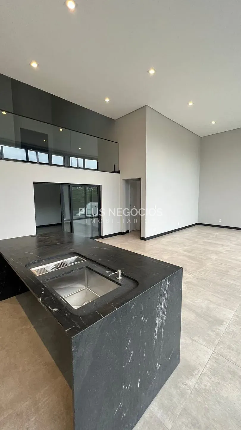 Casa, 3 quartos, 303 m² - Foto 5