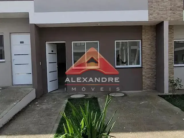 Casa com 10m² 2 quartos e 1 banheiro, para alugar, no bairro Eugênio de Mello em São José Dos Campos