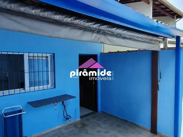 Casa com 163m² 3 quartos e 1 banheiro, à venda, no bairro Pontal de Santa Marina em Caraguatatuba