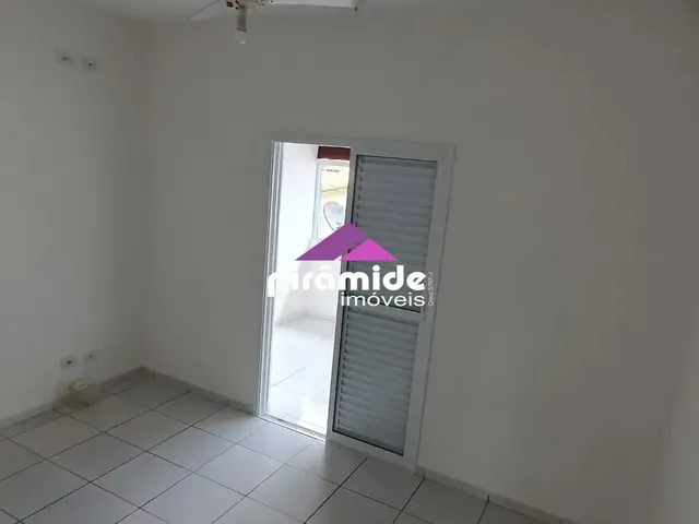 Casa com 163m² 3 quartos e 1 banheiro, à venda, no bairro Pontal de Santa Marina em Caraguatatuba