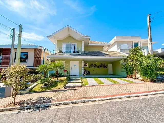 Casa com 375m² 4 quartos e 5 banheiros, à venda, no bairro Urbanova em São José dos Campos
