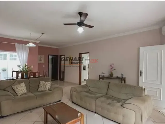 Casa com 310m² 3 quartos e 3 banheiros, à venda, no bairro Jardim Regina em Indaiatuba