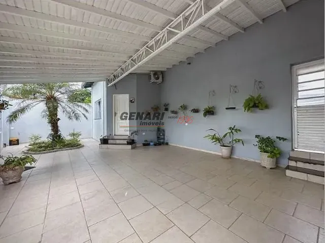 Casa com 310m² 3 quartos e 3 banheiros, à venda, no bairro Jardim Regina em Indaiatuba