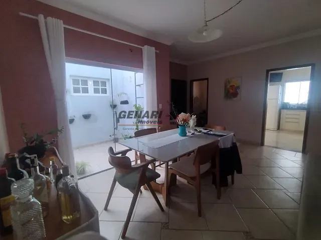 Casa com 310m² 3 quartos e 3 banheiros, à venda, no bairro Jardim Regina em Indaiatuba