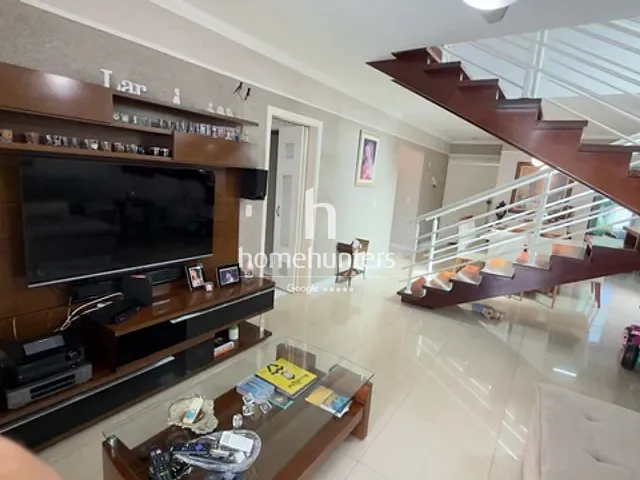 Casa 3 quartos e 4 banheiros, para alugar, no bairro Jardim Monte Verde em Valinhos