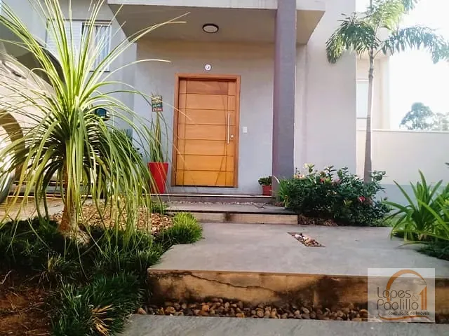 Casa com 548m² 4 quartos e 3 banheiros, à venda, no bairro Loteamento Jardim Solares em Atibaia