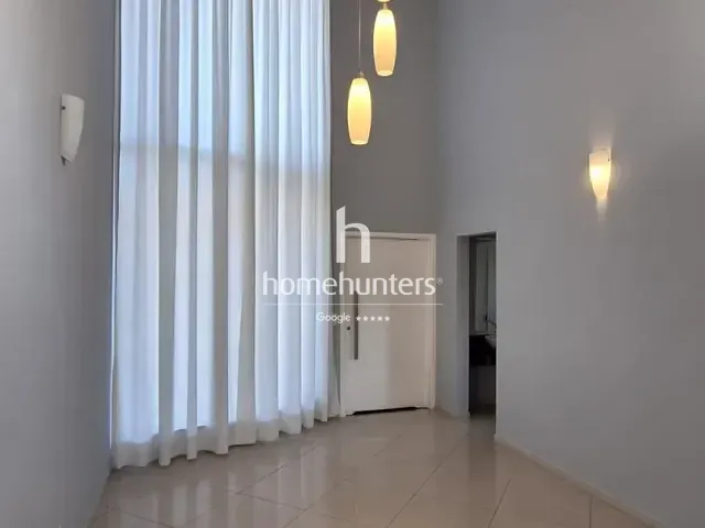Casa 3 quartos e 4 banheiros, à venda, no bairro Jardim Recanto em Valinhos
