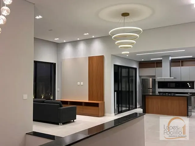 Casa com 415m² 3 quartos e 3 banheiros, à venda, no bairro Condomínio Residencial Euroville I em Bragança Paulista