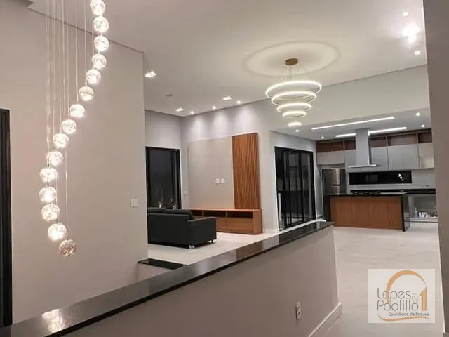Casa com 415m² 3 quartos e 3 banheiros, à venda, no bairro Condomínio Residencial Euroville I em Bragança Paulista