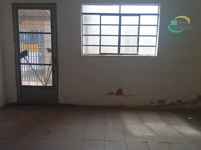 Casa com 250m² 2 quartos e 3 banheiros, à venda, no bairro Jardim Amanda II em Hortolândia