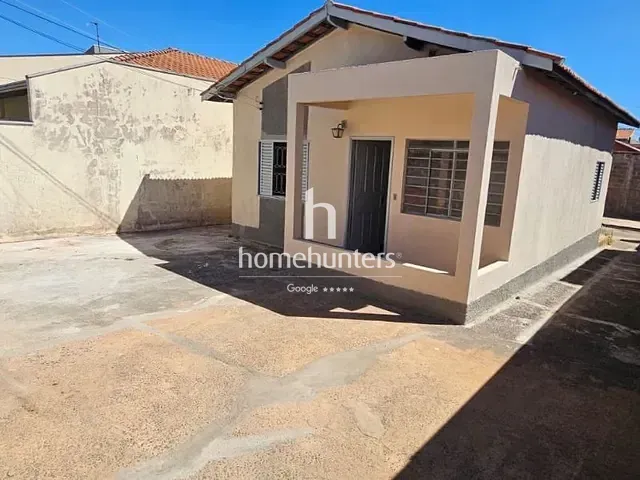 Casa 2 quartos e 1 banheiro, à venda, no bairro Parque Tropical em Campinas