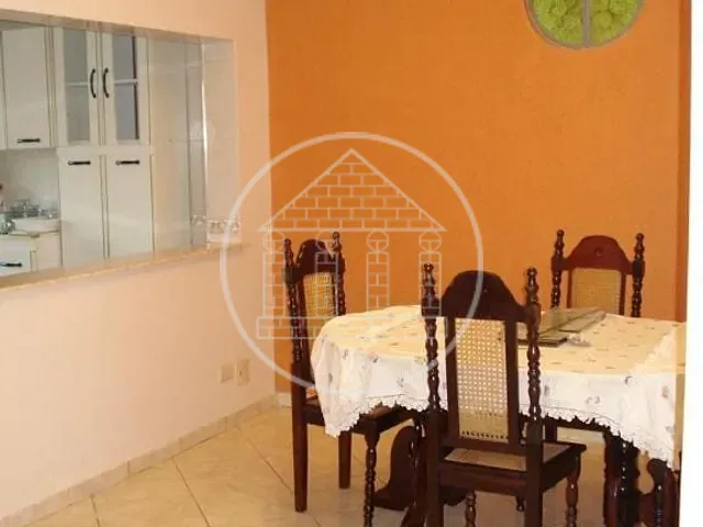 Casa com 250m² 2 quartos e 1 banheiro, à venda, no bairro Jardim Lucélia em São Paulo