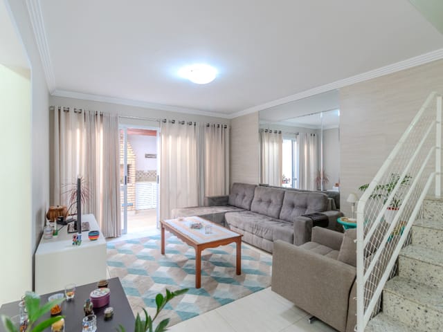 Casa com 220m² 3 quartos e 4 banheiros, à venda, no bairro Santa Teresinha em São Paulo