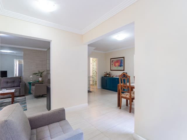 Casa com 220m² 3 quartos e 4 banheiros, à venda, no bairro Santa Teresinha em São Paulo