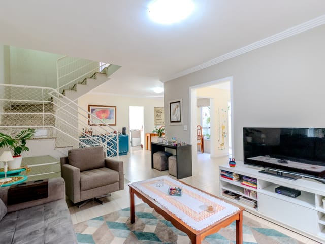 Casa com 220m² 3 quartos e 4 banheiros, à venda, no bairro Santa Teresinha em São Paulo
