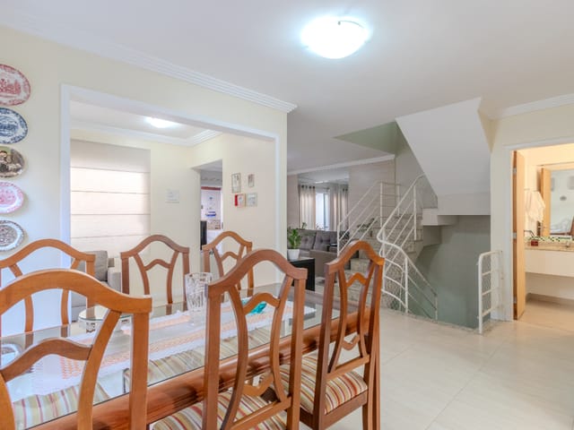 Casa com 220m² 3 quartos e 4 banheiros, à venda, no bairro Santa Teresinha em São Paulo