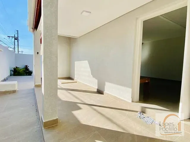 Casa com 485m² 4 quartos e 5 banheiros, à venda, no bairro Jardim Paulista em Atibaia