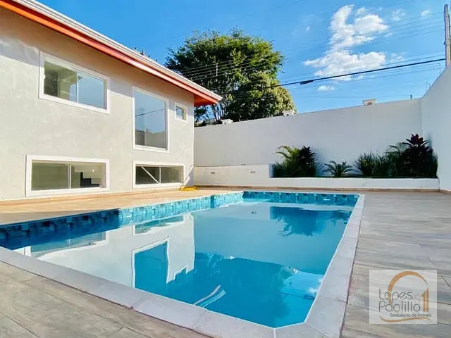 Casa com 485m² 4 quartos e 5 banheiros, à venda, no bairro Jardim Paulista em Atibaia