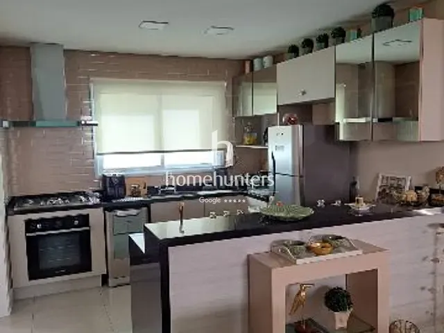 Casa 4 quartos e 3 banheiros, à venda, no bairro Bairro das Palmeiras em Campinas