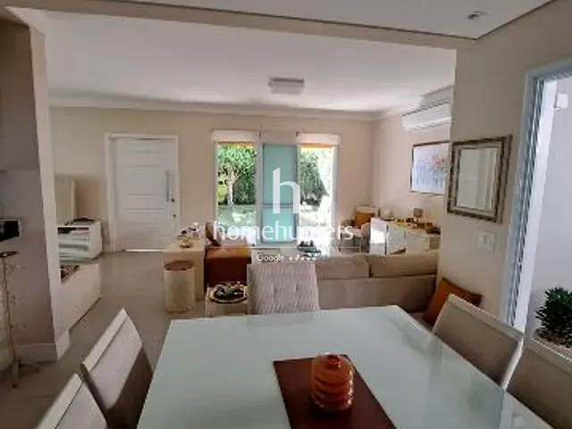 Casa 4 quartos e 3 banheiros, à venda, no bairro Bairro das Palmeiras em Campinas