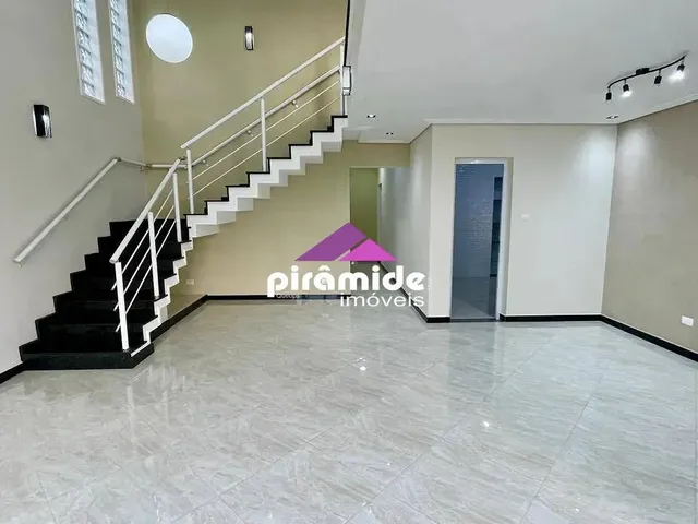 Casa com 10m² 3 quartos e 3 banheiros, à venda, no bairro Condomínio Residencial Fogaça em Jacareí