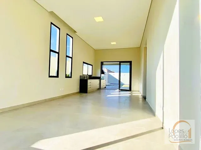Casa com 384m² 3 quartos e 2 banheiros, à venda, no bairro Loteamento Parque Residencial Serras de Atibaia II em Atibaia